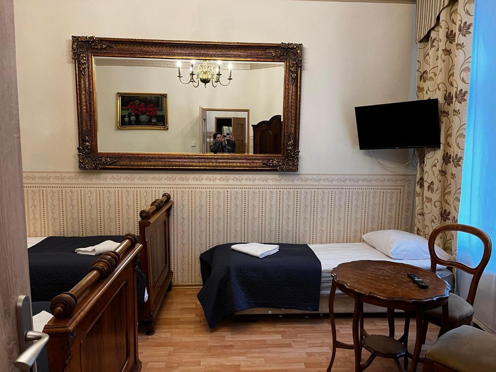 Vavelsky Apartments - Old Town Cracovie Extérieur photo